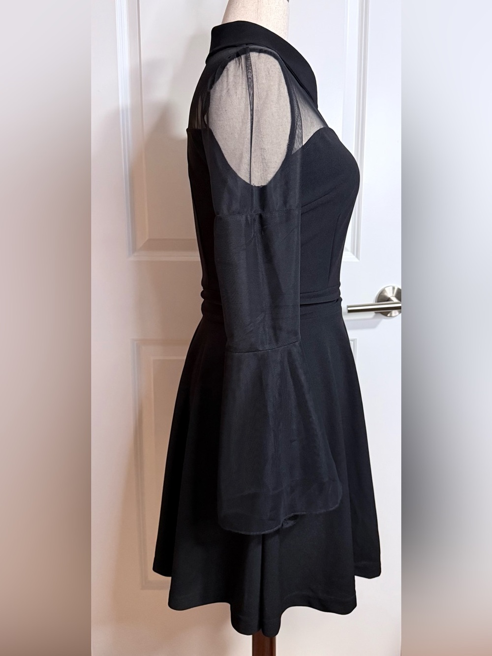 🆕 Women’s Little Black Dress L US10 sheer bell sleeves goth bat stretchy - Picture 4 of 10